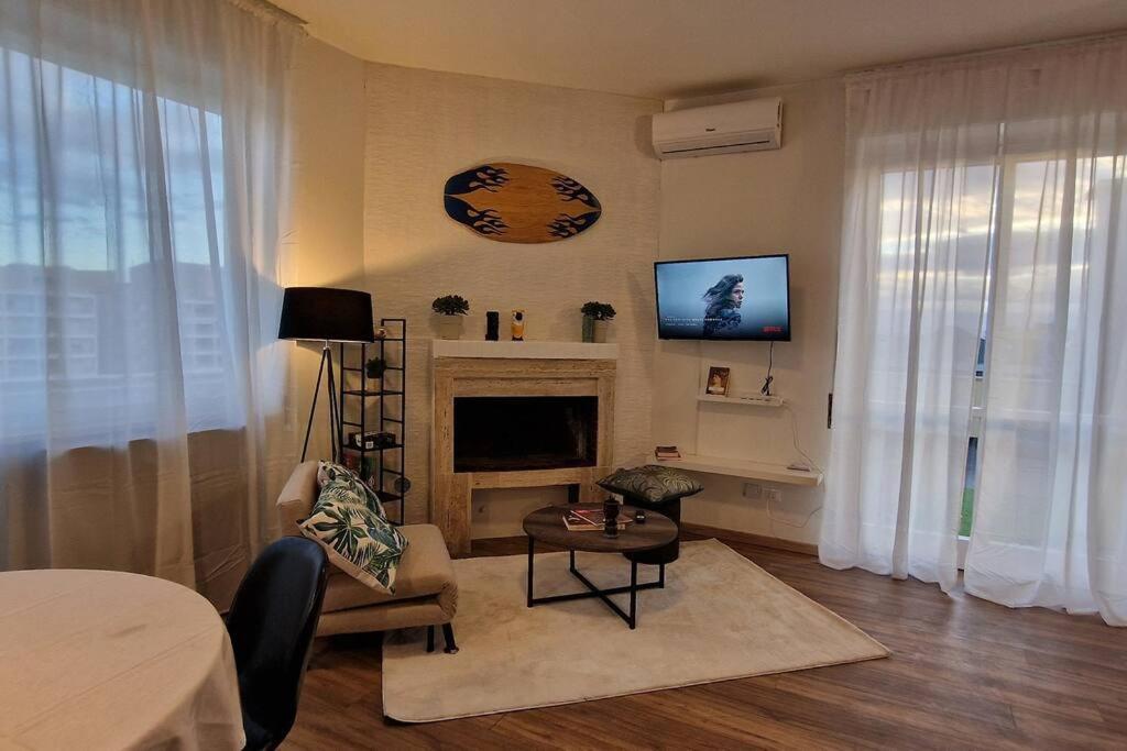 Attico Mexico Apartment Pescara Bagian luar foto