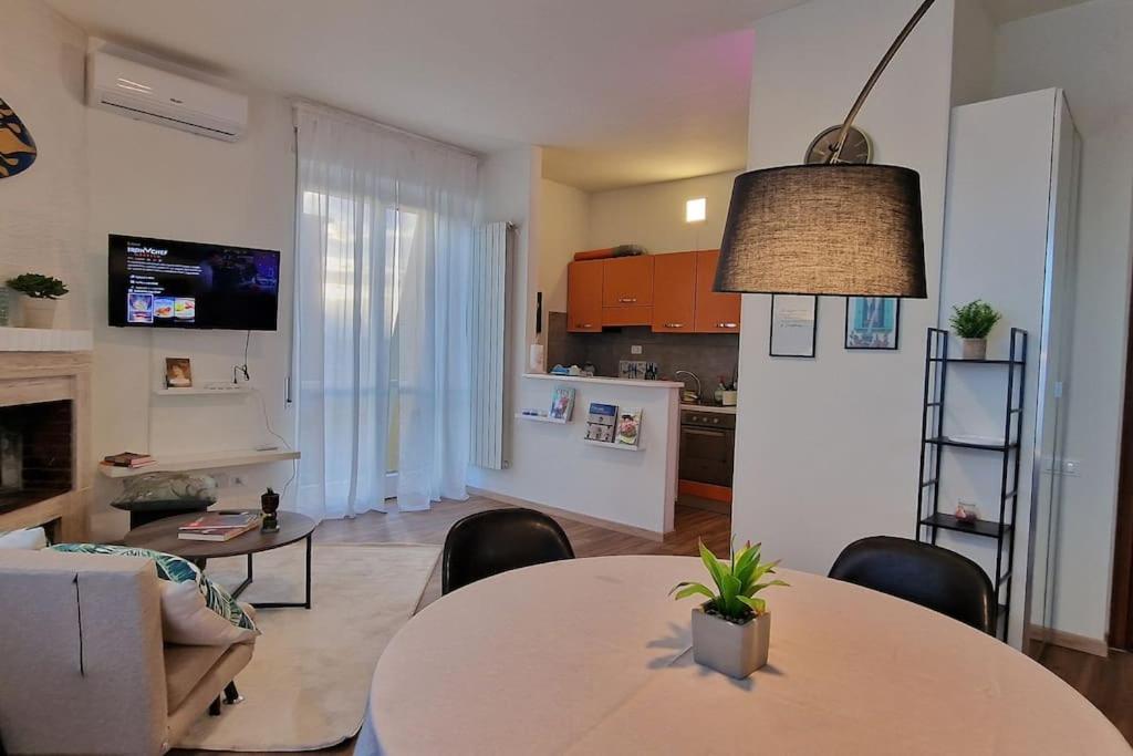Attico Mexico Apartment Pescara Bagian luar foto